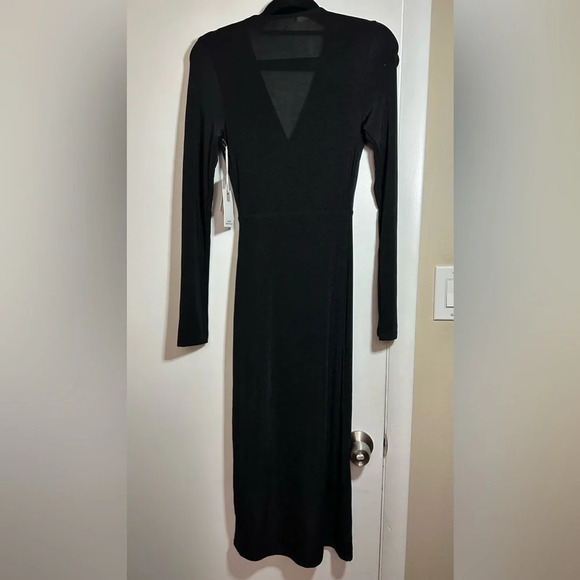 NWT GOOD AMERICAN Shimmer Long Sleeve Faux Wrap Dress In Black Size 0 (XS) - Picture 3 of 8